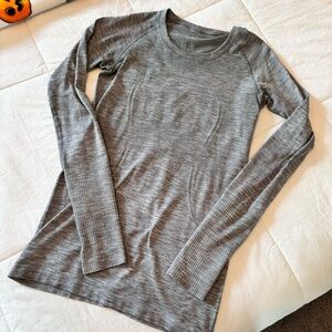 lululemon gray swiftly tech long sleeve